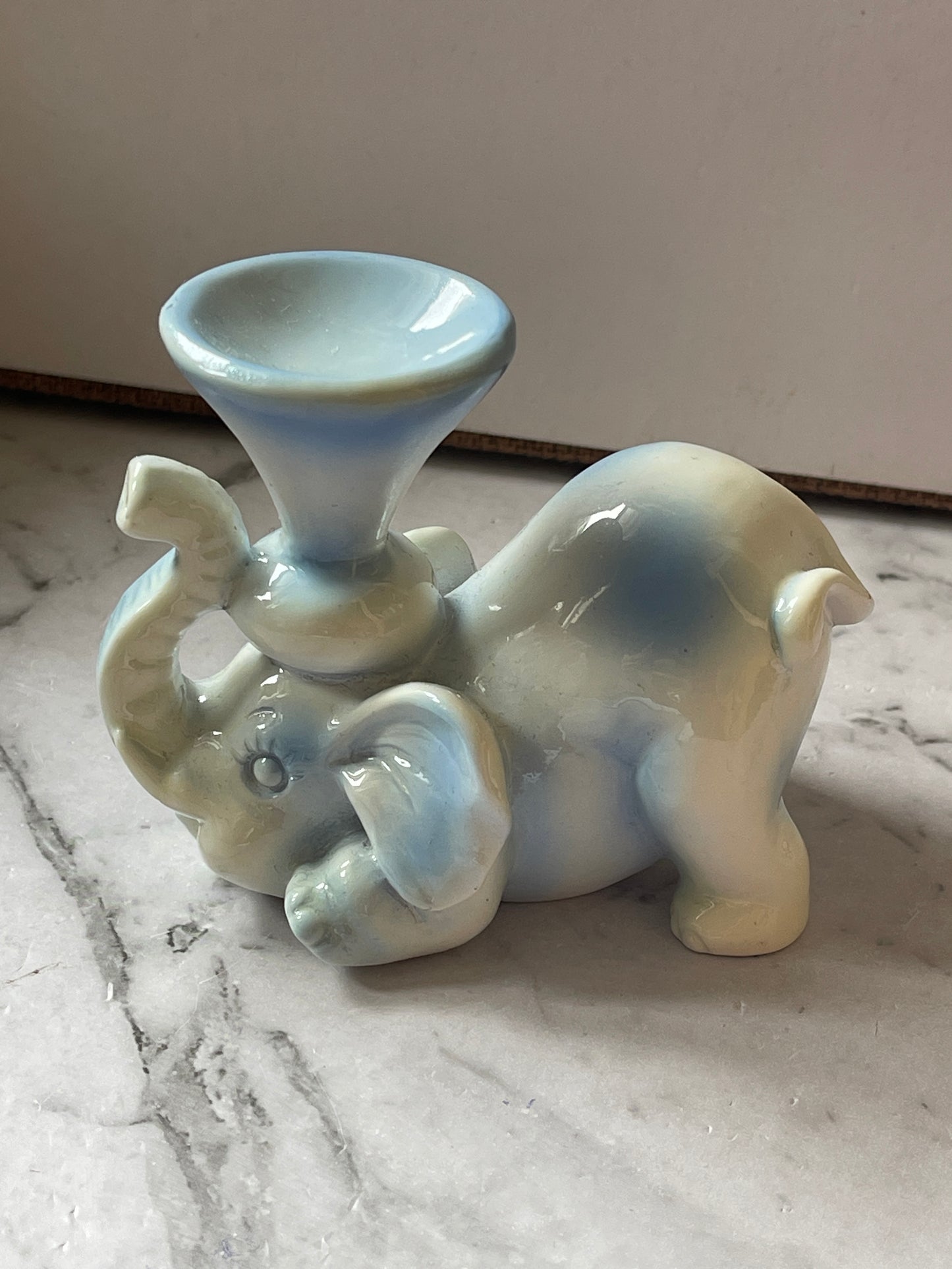 Sphere Holder Angel-Elephant Light Blue