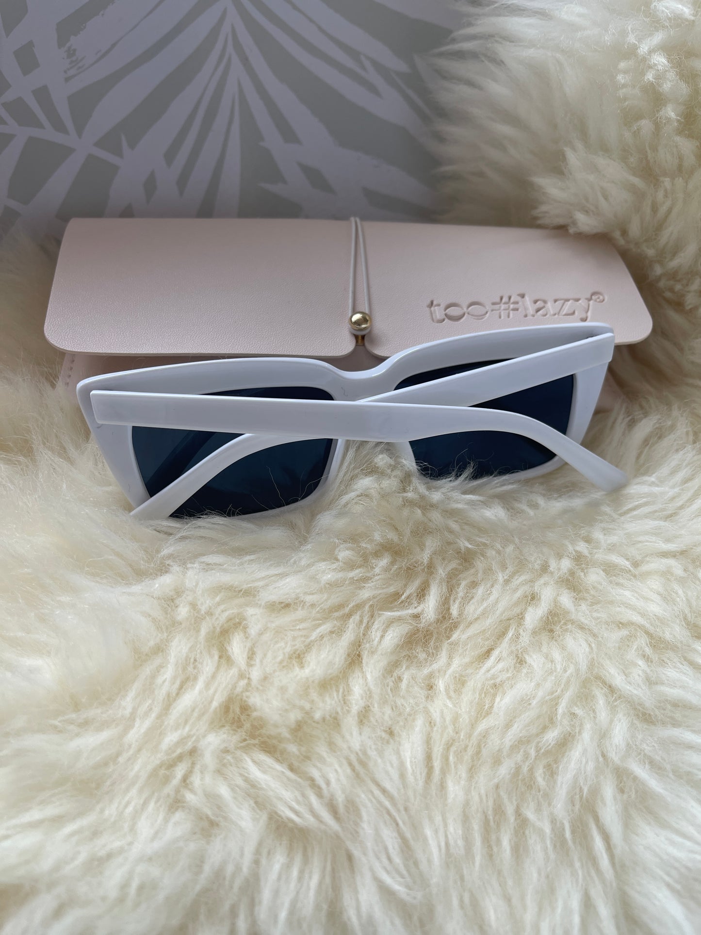 Too Lazy Fashion Sunglasses 9086