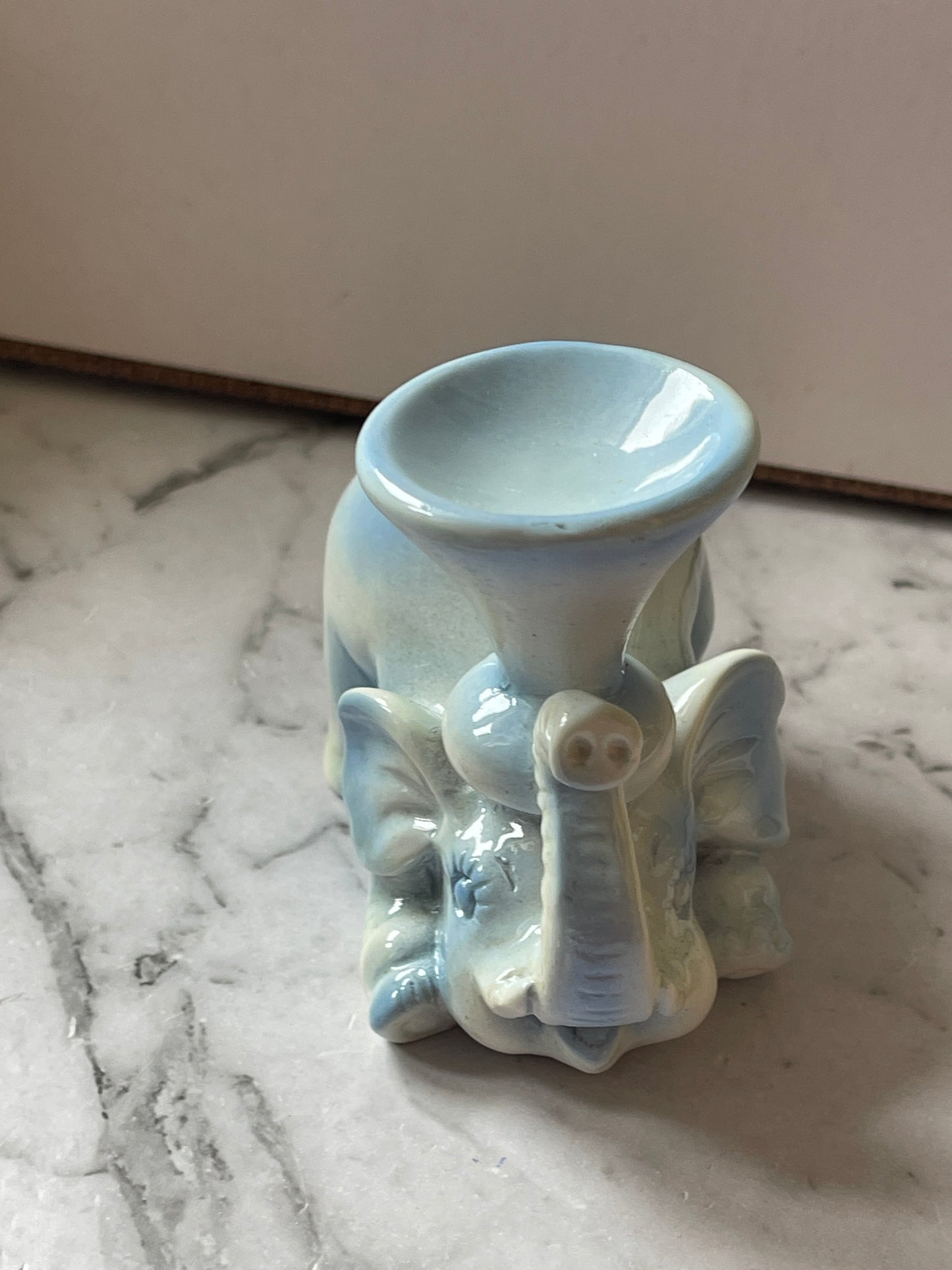 Sphere Holder Angel-Elephant Light Blue