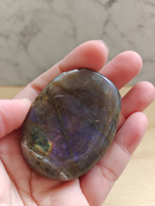 Labradorite Palm Stone