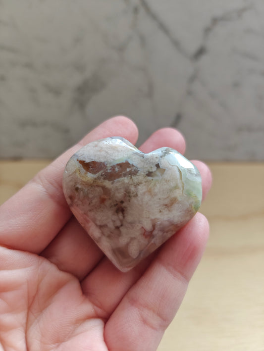 Flower Agate Heart Crystal Carving