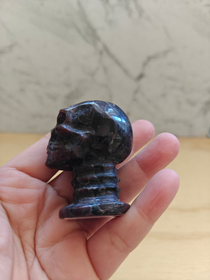 Crystal Carving-Skull Garnet