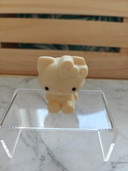 Vegetable Ivory- Hello Kitty Carving