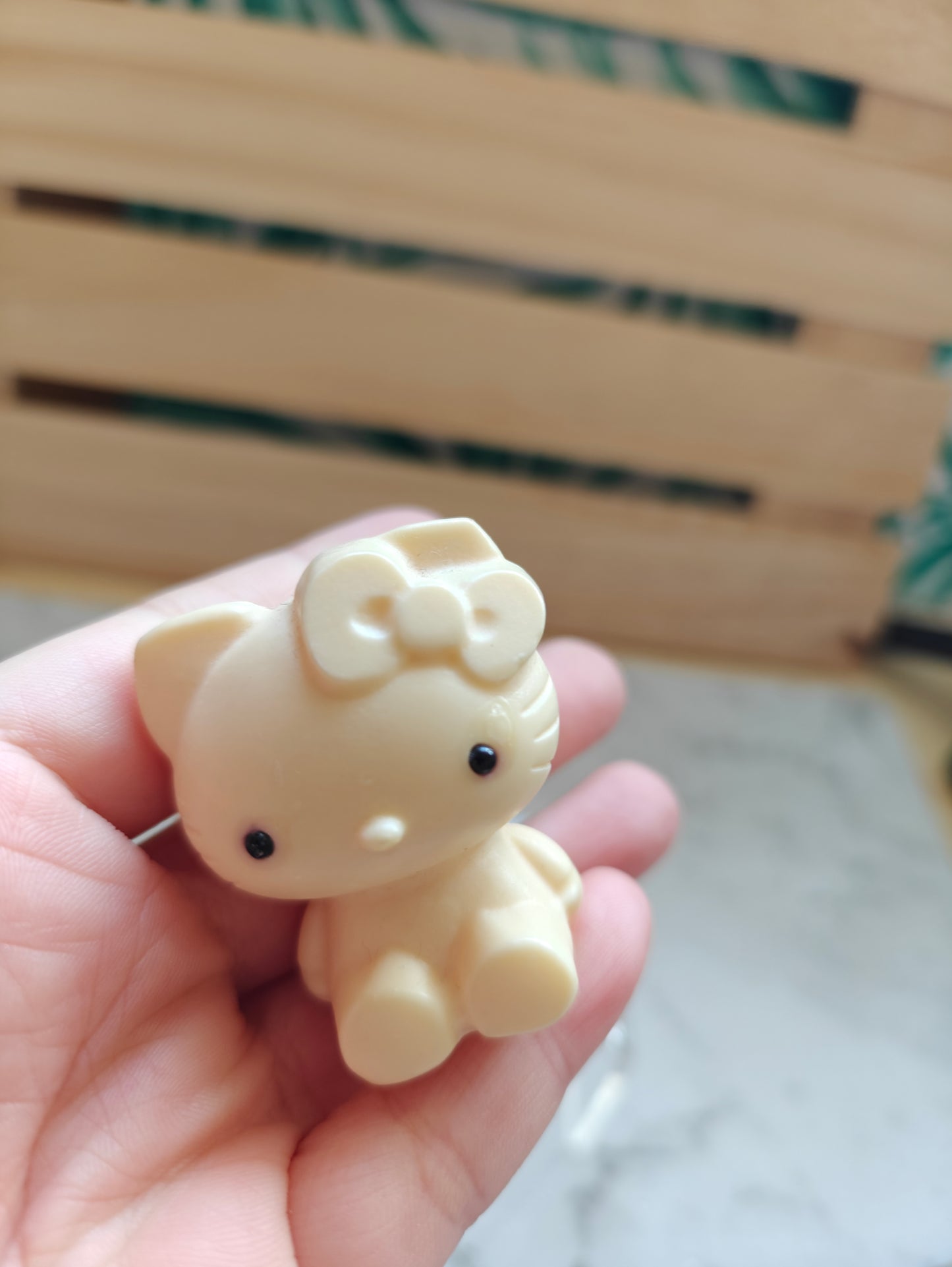 Vegetable Ivory- Hello Kitty Carving